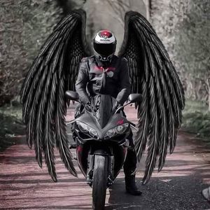 Meet your Posher, Tomaka